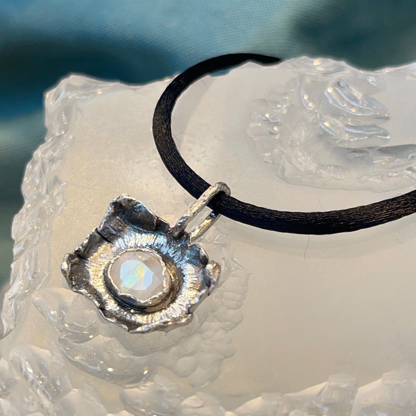 Moonstone Orientale