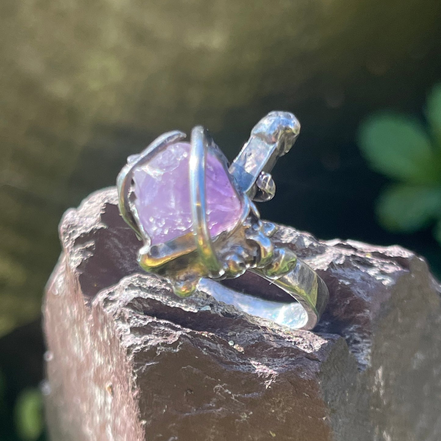 Hocus Pocus - Amethyst Point