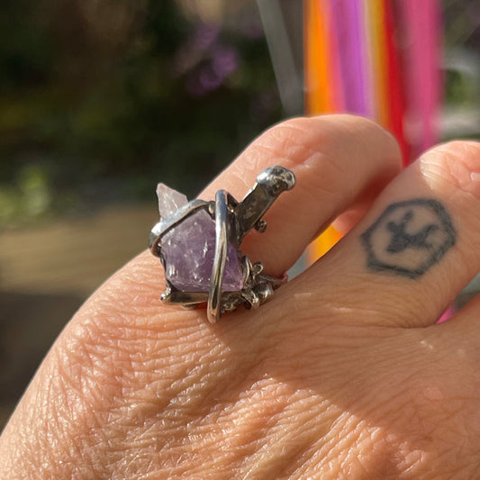 Hocus Pocus - Amethyst Point