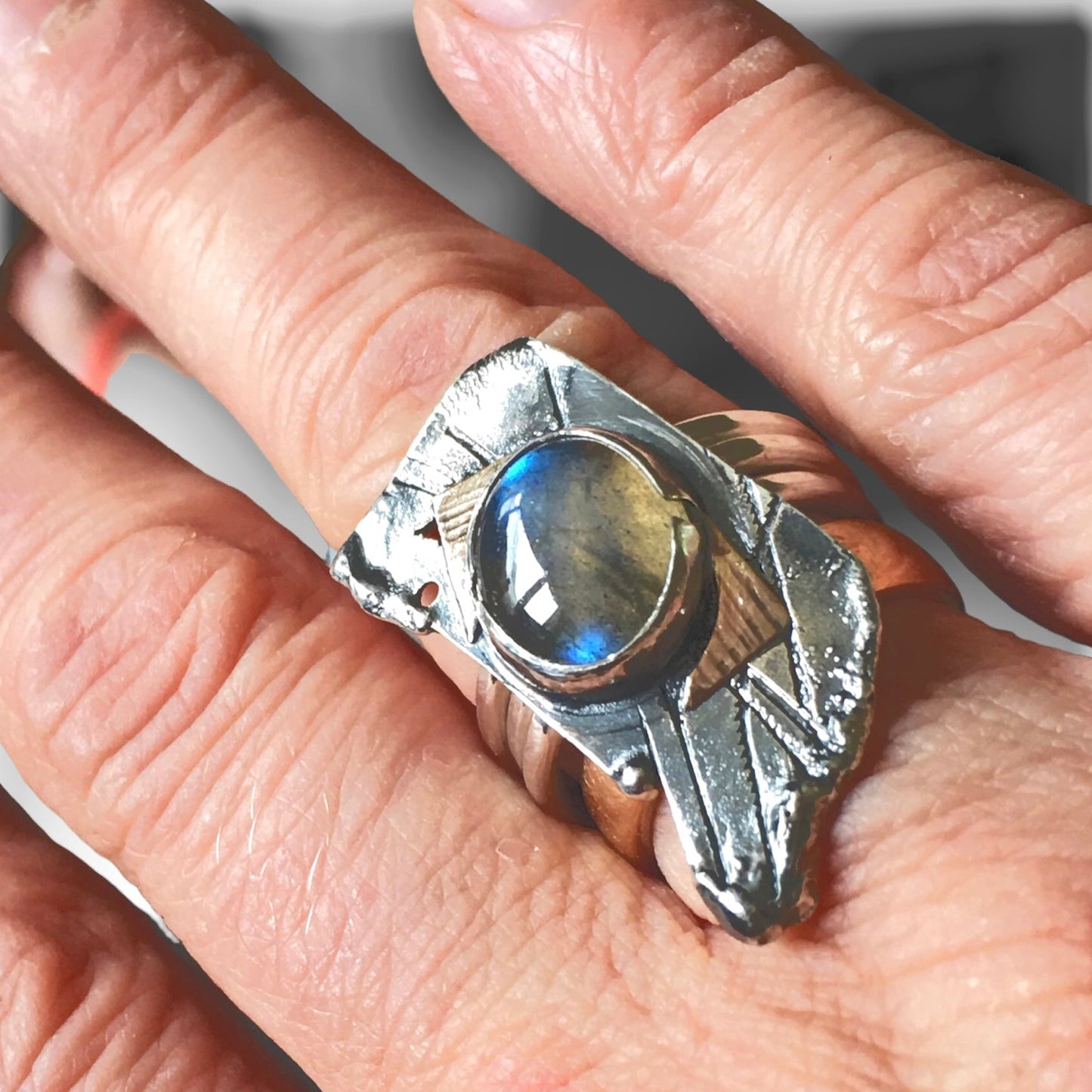 Winged Ring