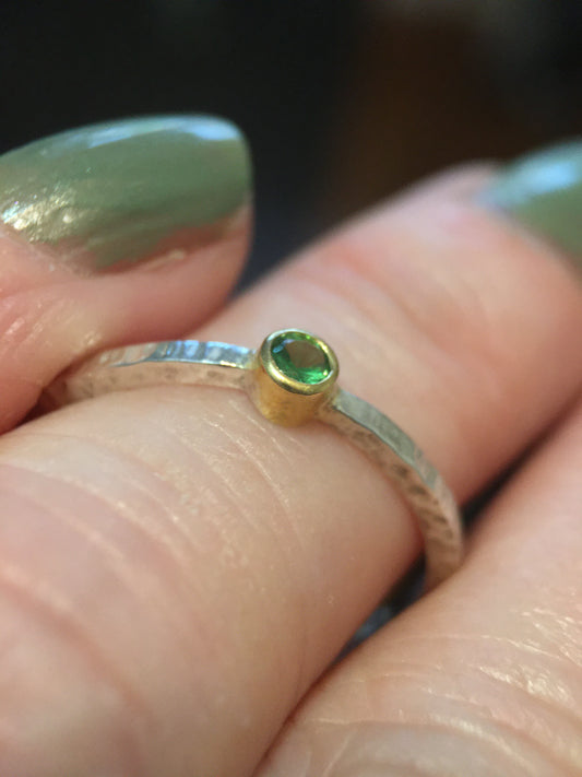 Simple Tsavorite Ring