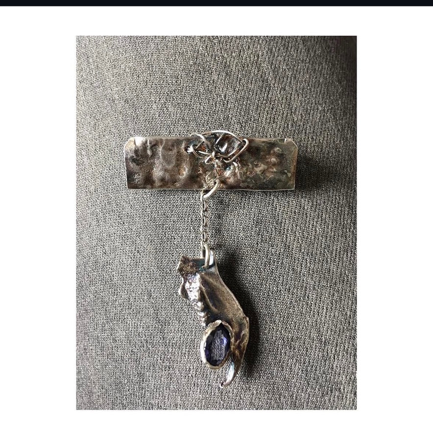 Wayside Brooch