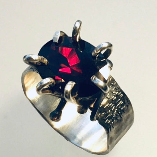 Queen of Dark Hearts