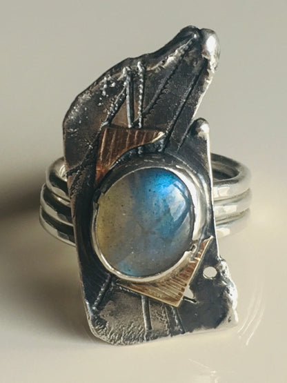 Winged Ring